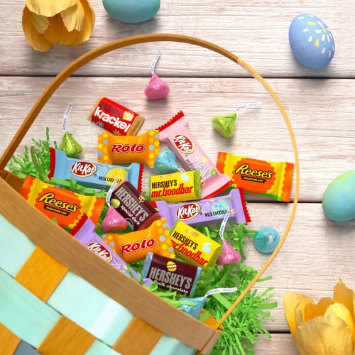 Hershey Assorted Chocolate Easter Candy Bag Perspective: top