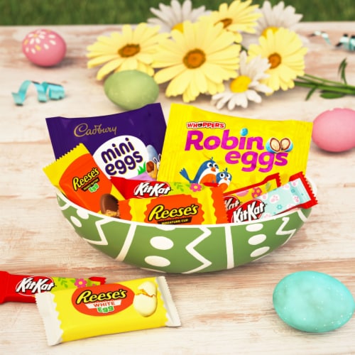 Hershey Assorted Flavored Easter Candy Bulk Bag Perspective: top