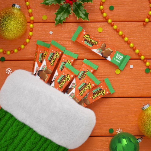 REESE'S Milk Chocolate Peanut Butter Trees Candy Christmas King Size Pack Perspective: top