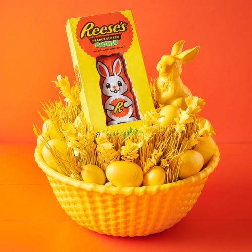 REESE'S Peanut Butter Milk Chocolate Bunny Easter Candy Gift Box Perspective: top