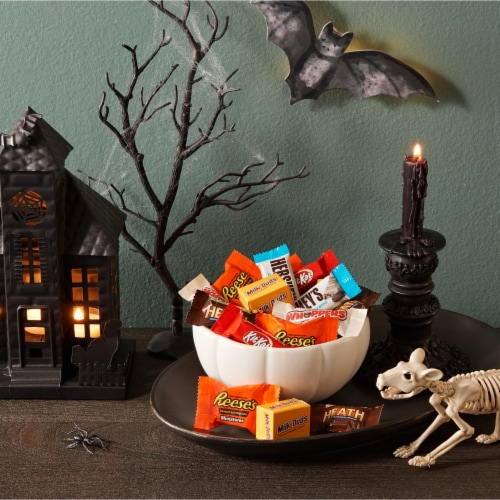 Hershey's Halloween Assortment Candy Perspective: top