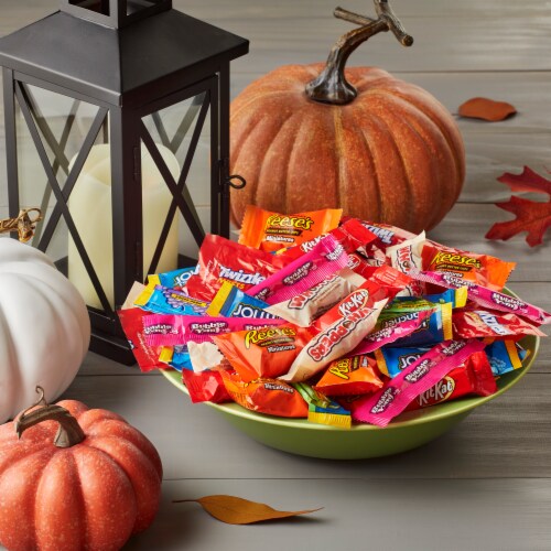 Hershey's Miniature Candy Assortment Perspective: top