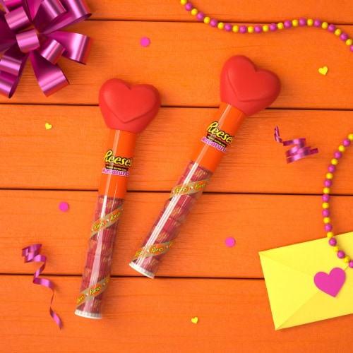 REESE'S Miniatures Milk Chocolate Peanut Butter Valentine Candy Plastic Cane Perspective: top