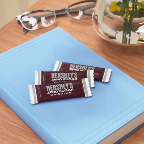 HERSHEY'S Zero Sugar Chocolate Candy Bag Perspective: top