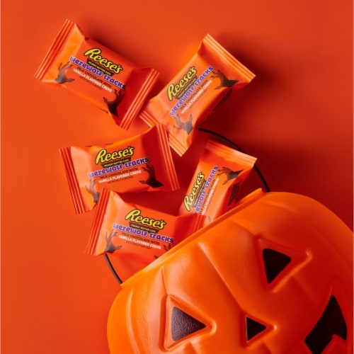REESE'S Milk Chocolate and Vanilla Flavored Creme Snack Size Peanut Butter Cups Halloween Candy Bag Perspective: top