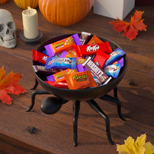 Hershey Assorted Flavored Snack Size Halloween Candy Bulk Bag Perspective: top