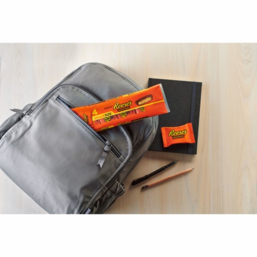 REESE'S Milk Chocolate Snack Size Peanut Butter Cups Candy Packs Perspective: top