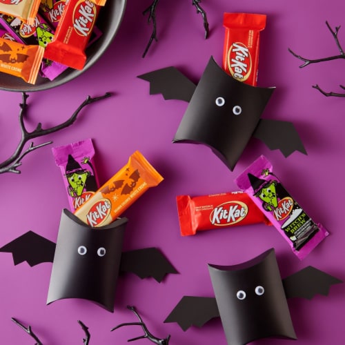 Kit Kat Halloween Lovers Candy Assortment Snack Size Perspective: top
