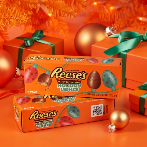 REESE'S Milk Chocolate Peanut Butter Creme Holiday Lights Christmas Candy Box Perspective: top