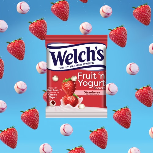 Welch's Strawberry Fruit n Yogurt 0.7oz Pouches - 8ct Box Perspective: top