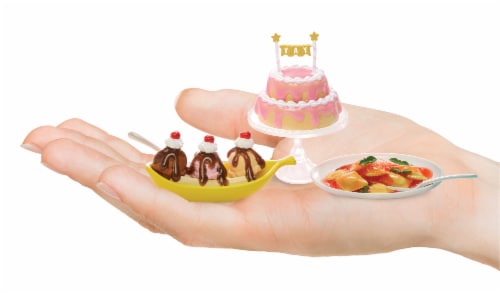 MGA Miniverse™ Make It Mini™ Food Diner Toy Perspective: top
