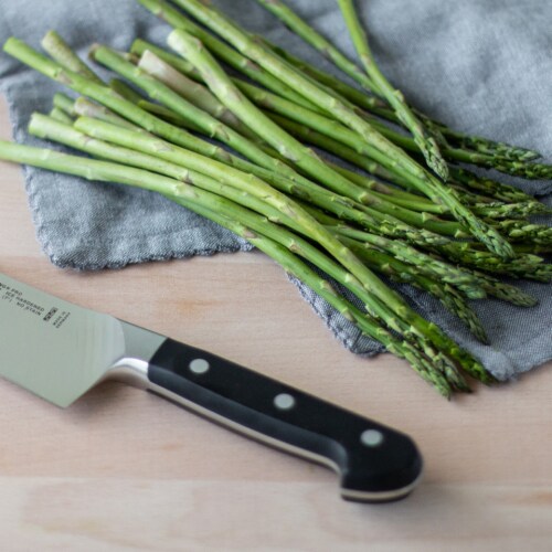 ZWILLING Pro 5.5-inch Flexible Boning Knife Perspective: top