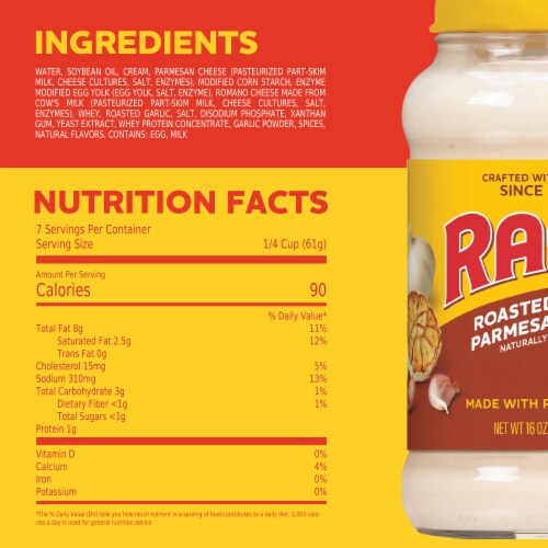 Ragu Roasted Garlic Parmesan Sauce Perspective: top