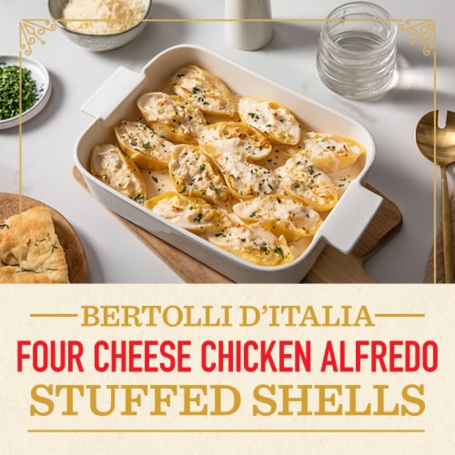 Bertolli® d'Italia Four Cheese Alfredo Sauce Perspective: top
