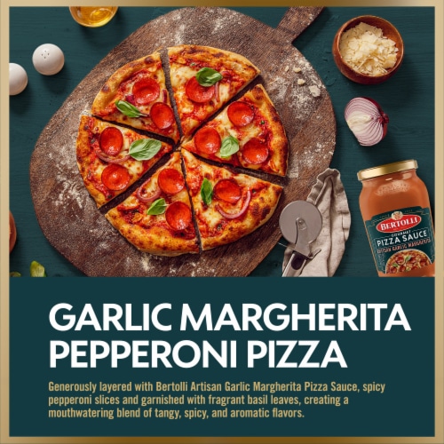 Bertolli® Artisan Garlic Margherita Pizza Sauce Perspective: top
