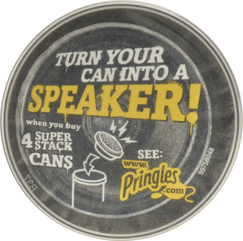 Pringles Cheddar Cheese Potato Crisps Perspective: top