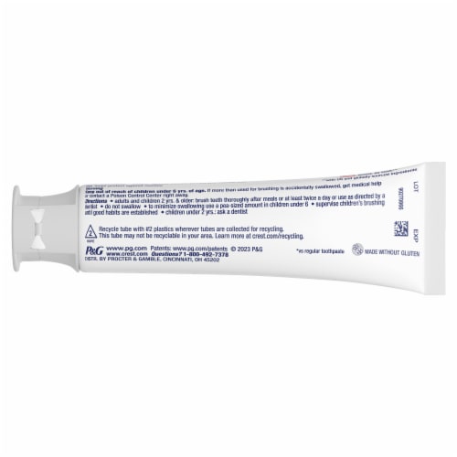 Crest 3D White Deep Clean Teeth Whitening Toothpaste Perspective: top