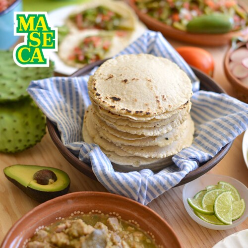 Maseca Gluten Free Instant Corn Masa Flour 22 lb Perspective: top