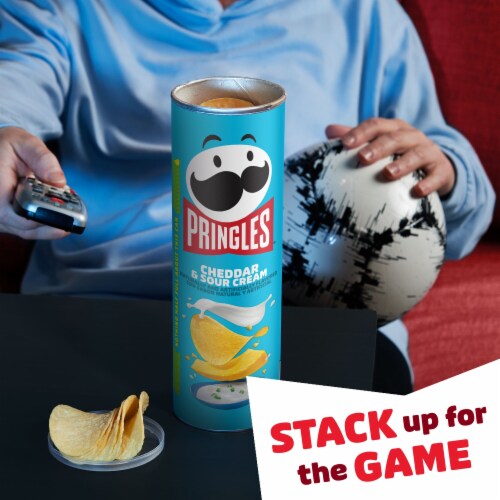 Pringles® Cheddar and Sour Cream Potato Crisps Chips Perspective: top