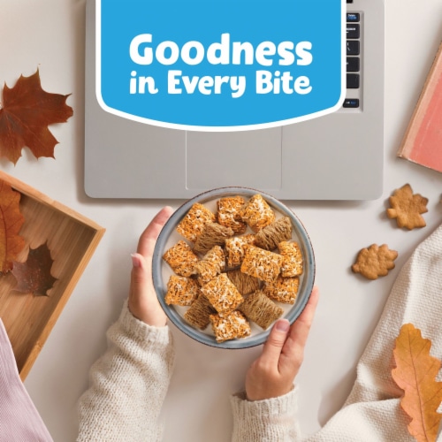 Kellogg's® Frosted Mini-Wheats Pumpkin Spice Cereal Perspective: top
