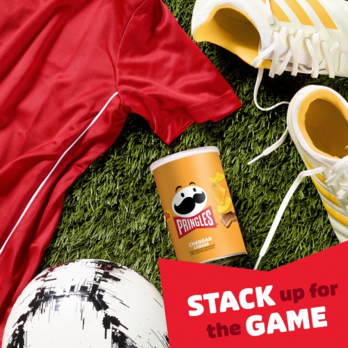 Pringles® Cheddar Cheese Grab N' Go Snack Pack Potato Crisps Chips Perspective: top