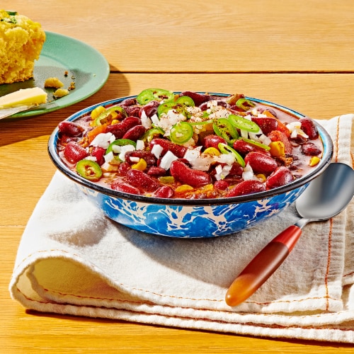 Bush's Dark Red Kidney Beans in a Spicy Chili Sauce 16 oz Perspective: top