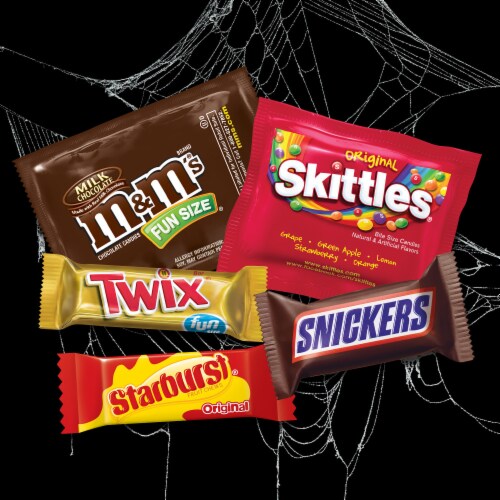 Mars Mixed Chocolate Halloween Stand Up Bag Perspective: top