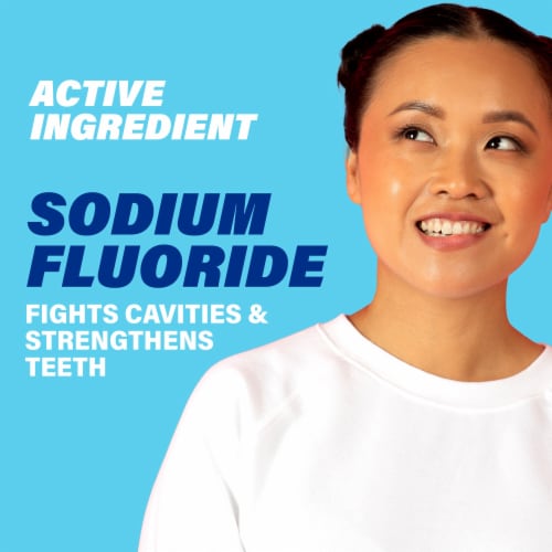 ACT Restoring Anticavity Fluoride With Alcohol Cool Mint Mouthwash Perspective: top