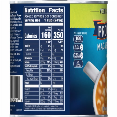 Progresso Vegetable Classics Macaroni and Bean Soup Perspective: top