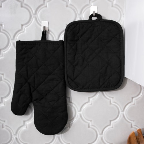 Everyday Living Potholder & Oven Mitt Set - Black Perspective: top