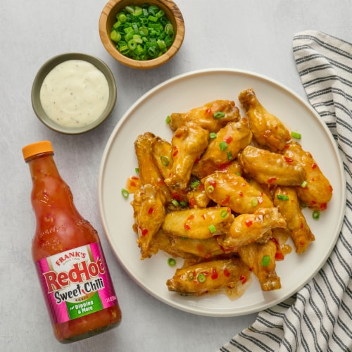 Frank's RedHot® Sweet Chili Sauce Perspective: top