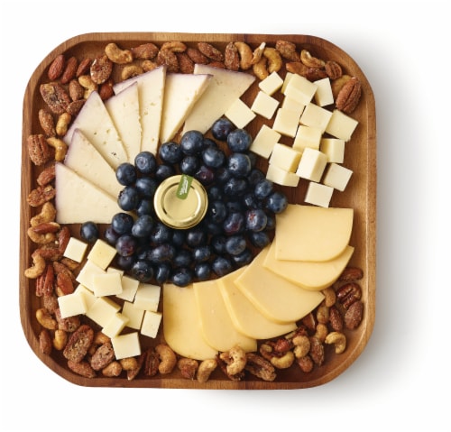 Murray's Everday Entertaining Cheese Platter Perspective: top