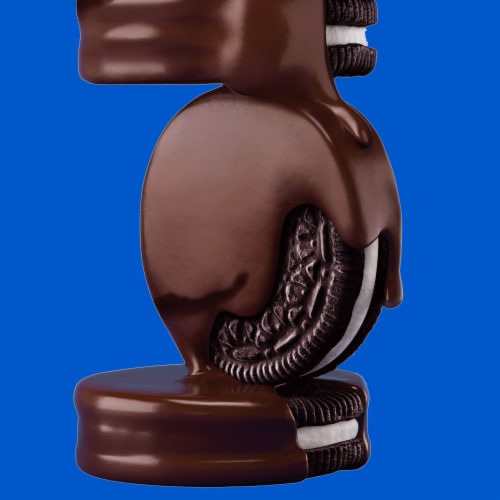 OREO Fudge Covered Chocolate Sandwich Cookies Perspective: top