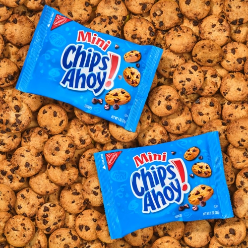 CHIPS AHOY! Mini Original Chocolate Chip Cookies Perspective: top