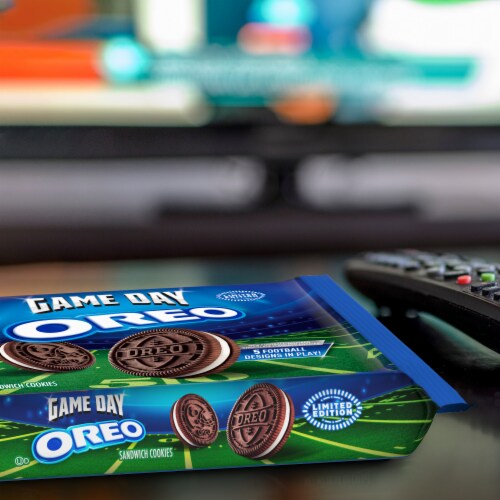OREO Game Day Chocolate Sandwich Cookies Perspective: top