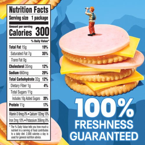 Lunchables Turkey & American Cheese Cracker Snack Kit with Chocolate Sandwich Cookies Perspective: top