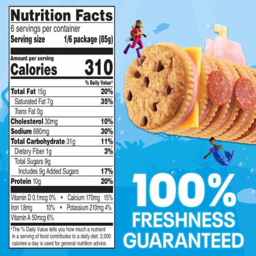 Lunchables Ham & Pepperoni with Cheddar & Mozzarella Cheese Crackers & Chocolate Chip Cookies Kit Perspective: top