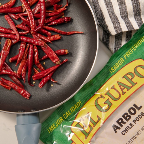 El Guapo Whole Arbol Chili Pods (Chile De Arbol Entero) Perspective: top