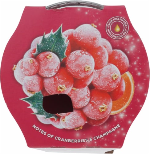 Glade® Limited Edition Cranberry Oh So Merry Candle Perspective: top
