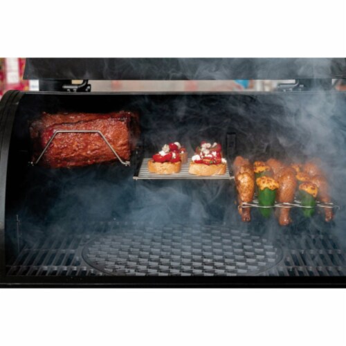Oklahoma Joe's Steel Rib Rack Flex Rack 4418427P06 Perspective: top