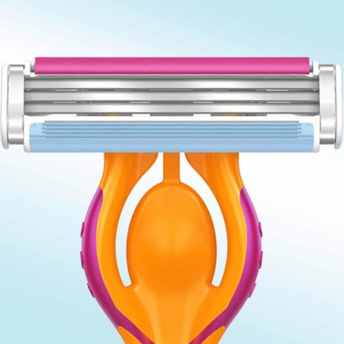 Gillette Simply Venus Refillable Disposable Razor Handle and Disposable Razor Refills Perspective: top