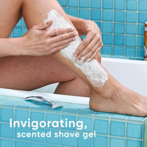Gillette Venus Invigorating Mango & Hibiscus Scented Shave Gel Perspective: top