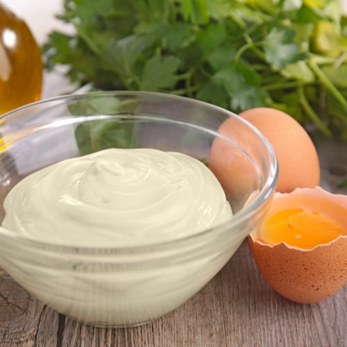 Hellmann's Real Mayo Squeeze Bottle Real Mayonnaise Perspective: top