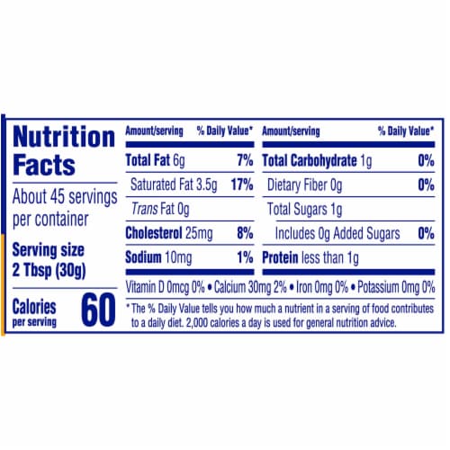 Knudsen Hampshire 100% Natural Sour Cream, 48 oz Tub Perspective: top