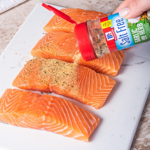 McCormick Salt Free Garlic and Herb Seasoning Perspective: top