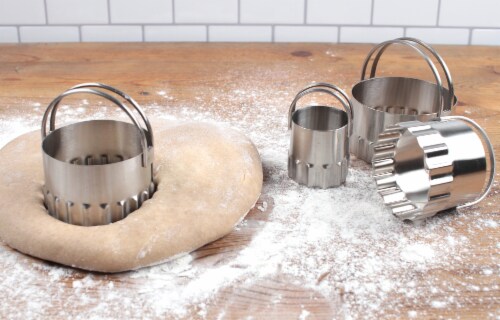 RSVP International Endurance® Biscuit Cutters - Round Rippled 4 Piece Perspective: top