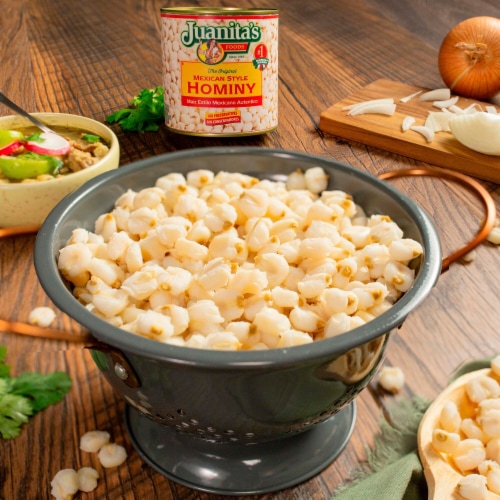 Juanita’s Foods Mexican Style Hominy, 110 oz, Can Perspective: top