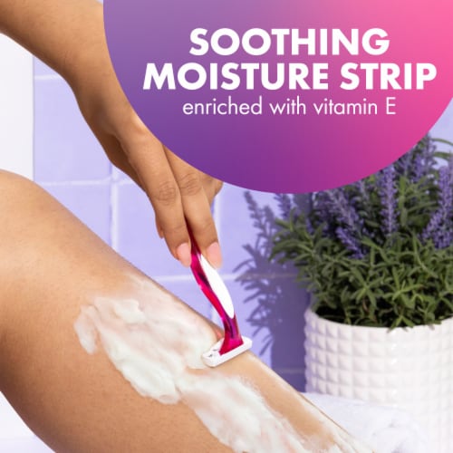 BIC® Soleil® Smooth Scented™ Disposable 3-Blade Razors Perspective: top