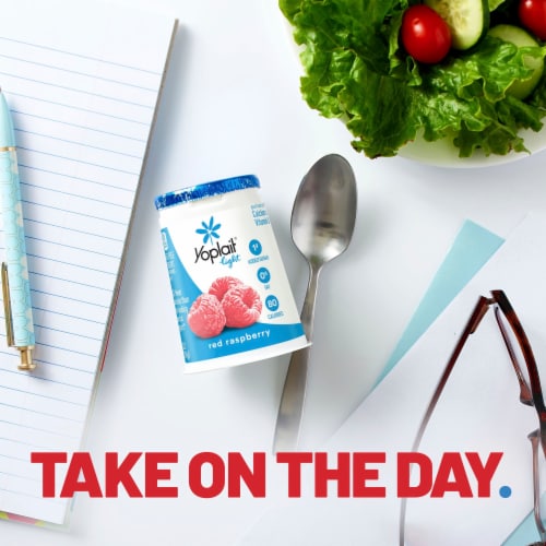 Yoplait Light Red Raspberry Fat Free Yogurt Cup Perspective: top
