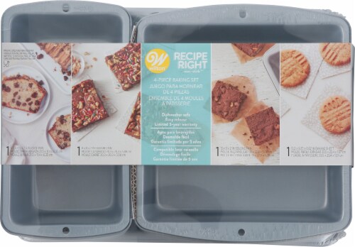 Wilton™ Bakeware Set Perspective: top